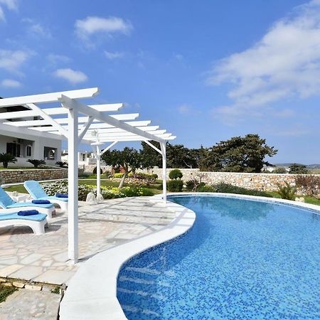 Villa Trifylia Páros 外观 照片