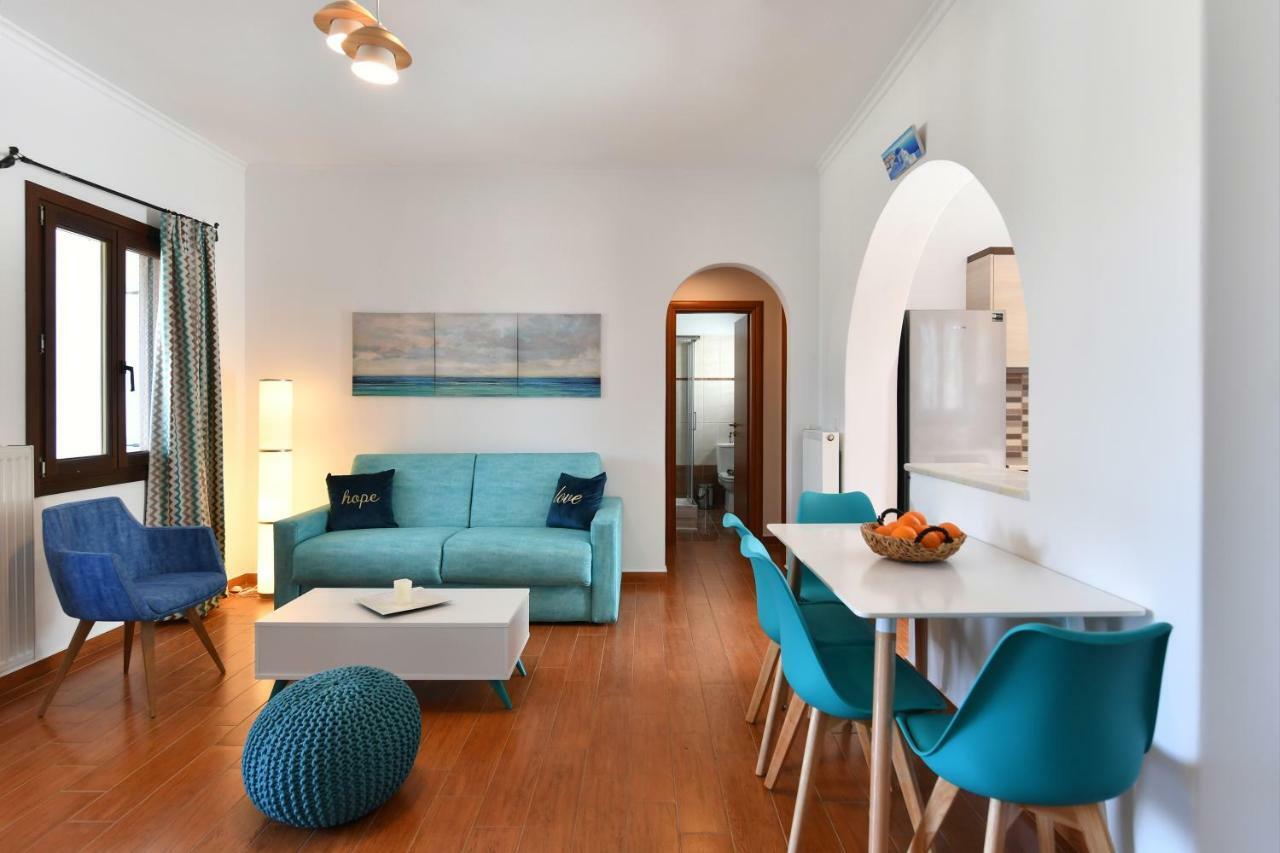 Villa Trifylia Páros 外观 照片