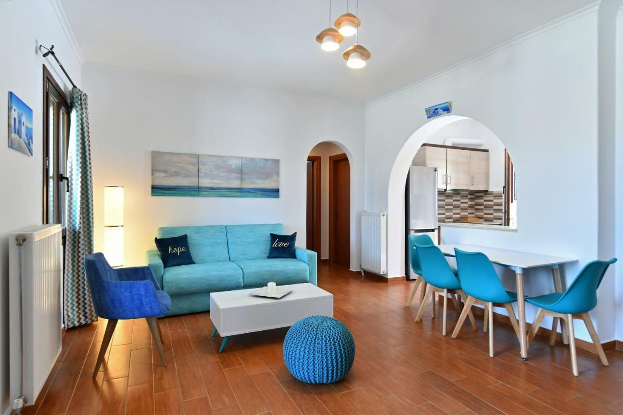 Villa Trifylia Páros 外观 照片