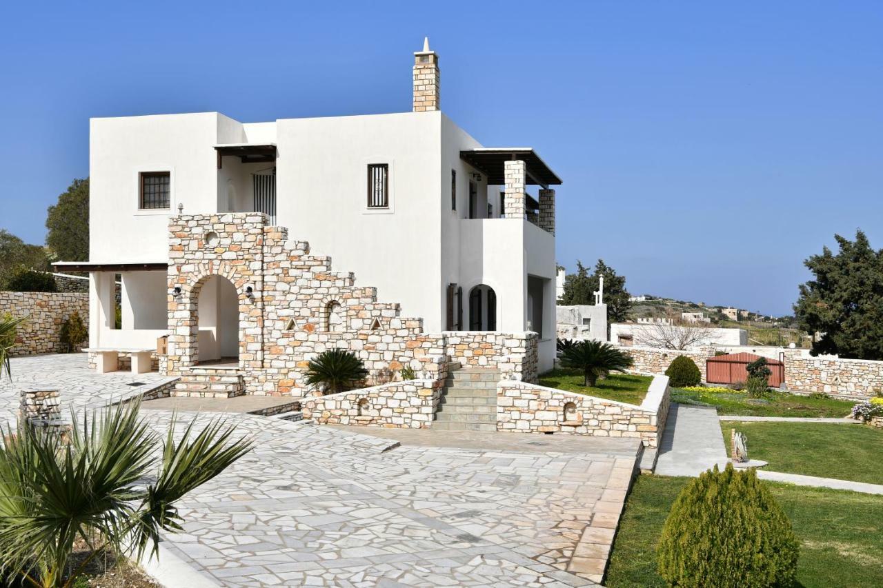 Villa Trifylia Páros 外观 照片